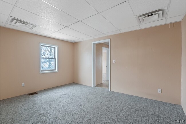 Building Photo - 103 E 7th St