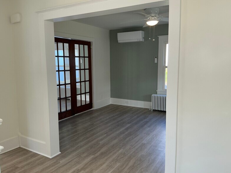 Building Photo - 35 West St