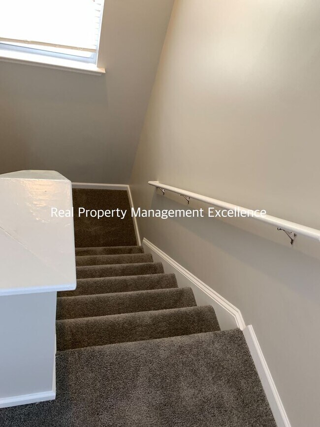 Building Photo - Amazingly Spacious Residence, Available In...
