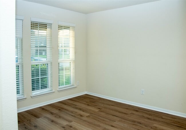 Building Photo - 14910 Hope Hills Ln