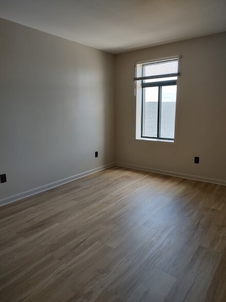 Building Photo - 315 Rantoul St