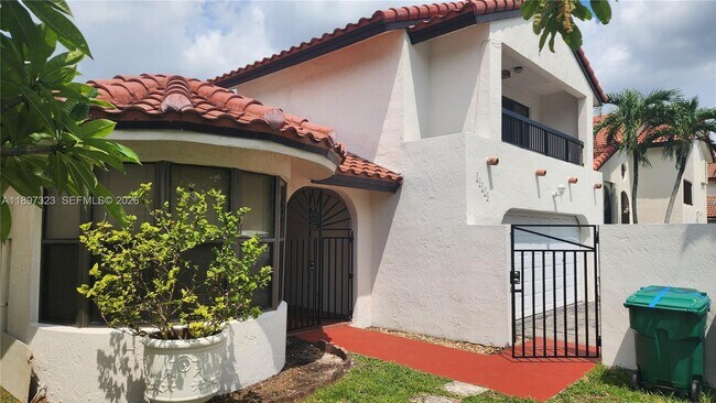 Building Photo - 10628 SW 118th Pl