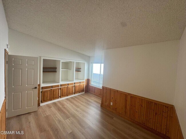 Building Photo - 1874 Suntree Ln