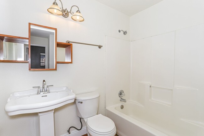 Building Photo - 3 BR/2BA | Newly Renovated Single Family Home | 2-Car Garage Parking | Fenced Front and Back yard