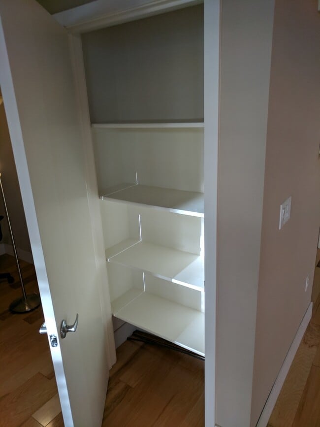 Building Photo - WELCOME HOME IN JACK LONDON SQUARE