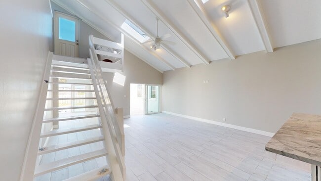 Building Photo - 959 N Hwy A1A