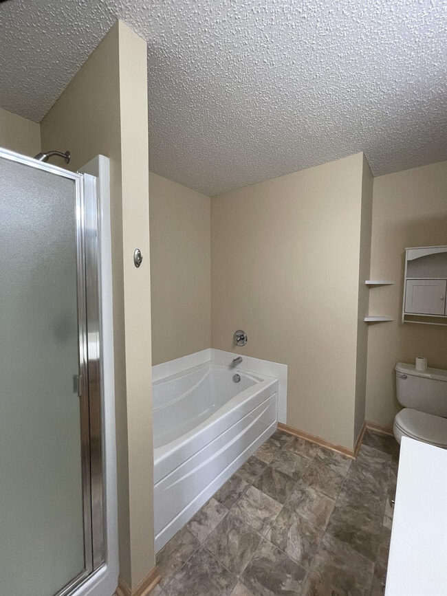 Building Photo - 18279 Key W Ct