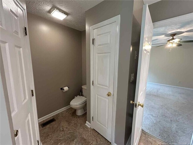 Building Photo - 6116 Garden Ct