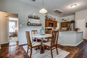 Building Photo - 305 Highland Glen Trail