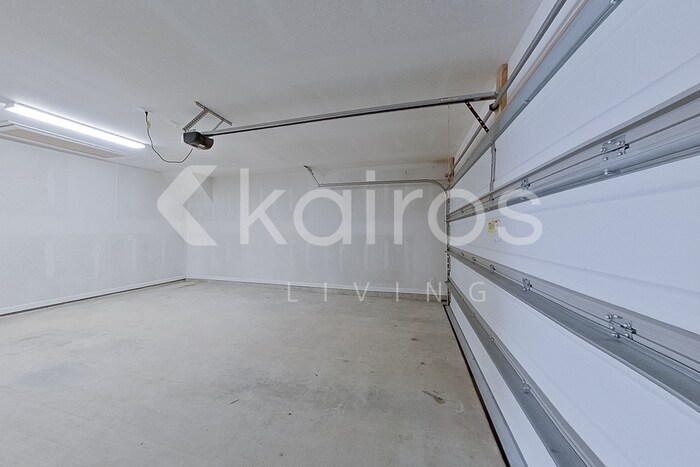 Building Photo - 123 Yardley Ct