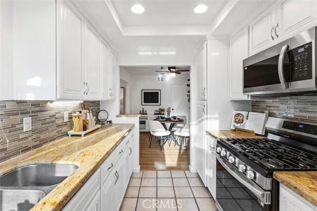 Building Photo - 56 Windjammer