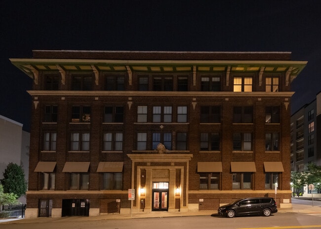 Building Photo - 523 Grand Blvd