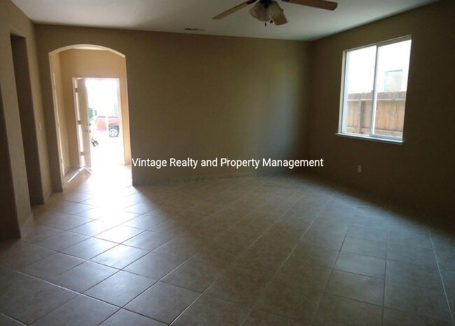 Building Photo - 1473 Swallow Tail Ln