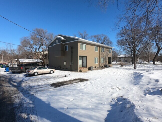 Primary Photo - 603 14th St S