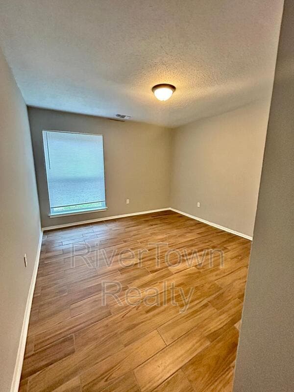 Building Photo - 3353 Fairbanks St