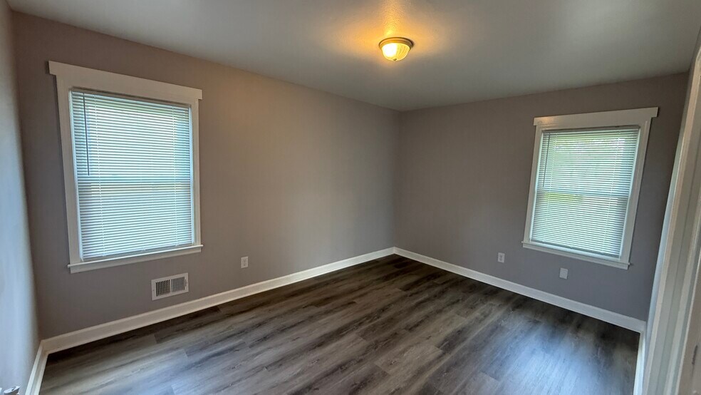 Bedroom 1 - 110 Gilliland Ave