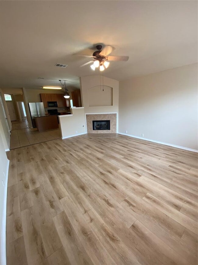 Building Photo - 2307 Paradise Ridge Dr