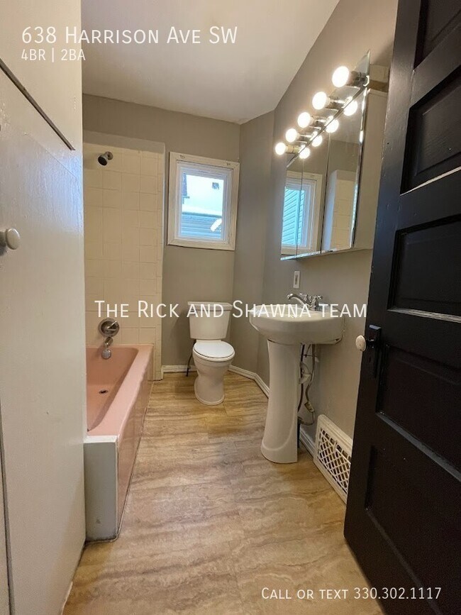 Building Photo - Four bedroom two full bathroom home for rent