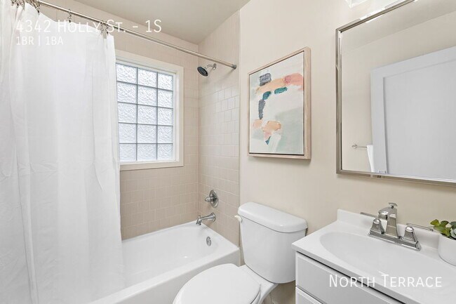 Building Photo - 4342 Holly St