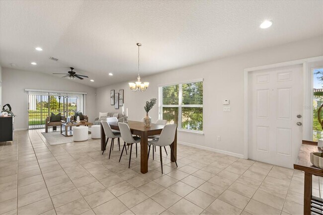 Building Photo - 12223 Pescara Ln