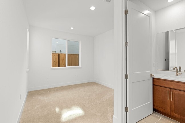 Building Photo - Modern 3-Story New Construction Home in Napa