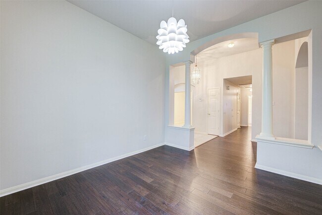 Building Photo - 6543 Horsepen Bayou Dr