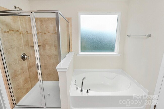 Building Photo - 14321 Green Birch Dr