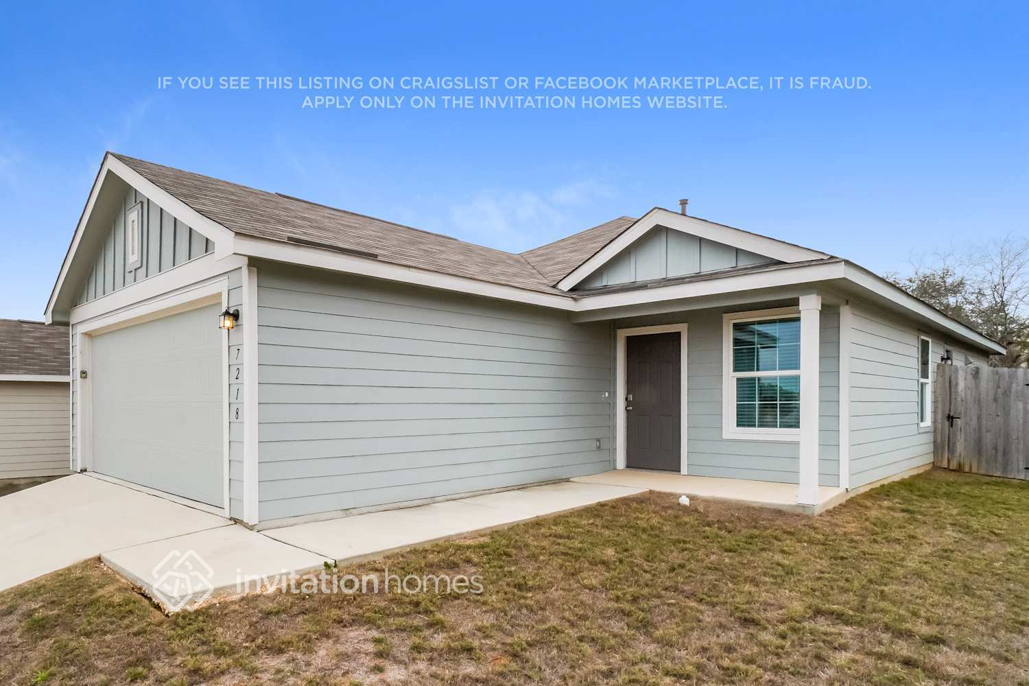 Building Photo - 7218 Avila Vis