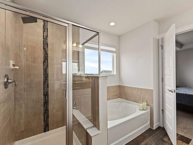 Building Photo - Stunning 4-Bed 2.5-Bath Oasis- Severance, CO!