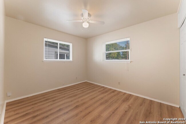 Building Photo - 626 Aviation Ave