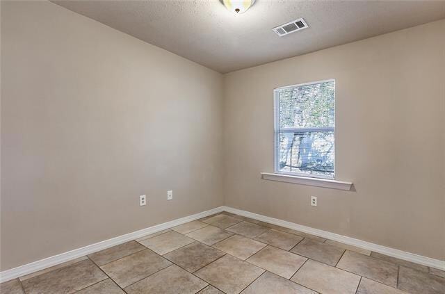 Building Photo - 40771 Chinchas Creek Rd