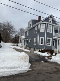 Building Photo - 82 Carpenter St