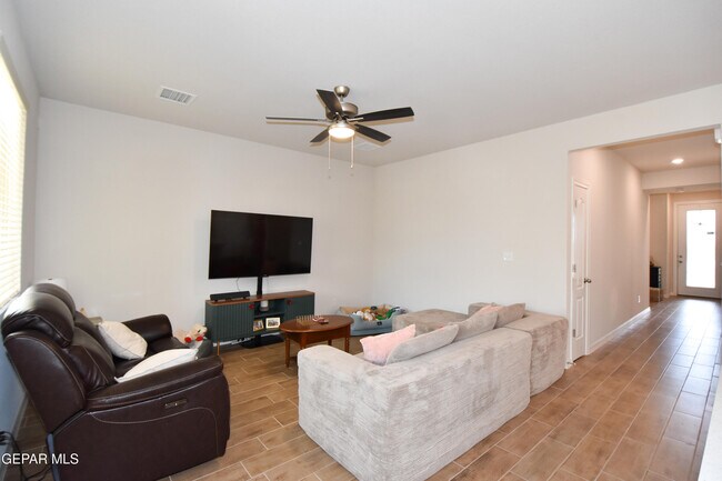 Building Photo - 51117 Desert Sunflower Ave