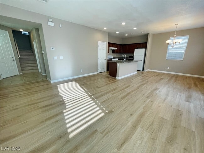 Building Photo - 5358 Panaca Spring St