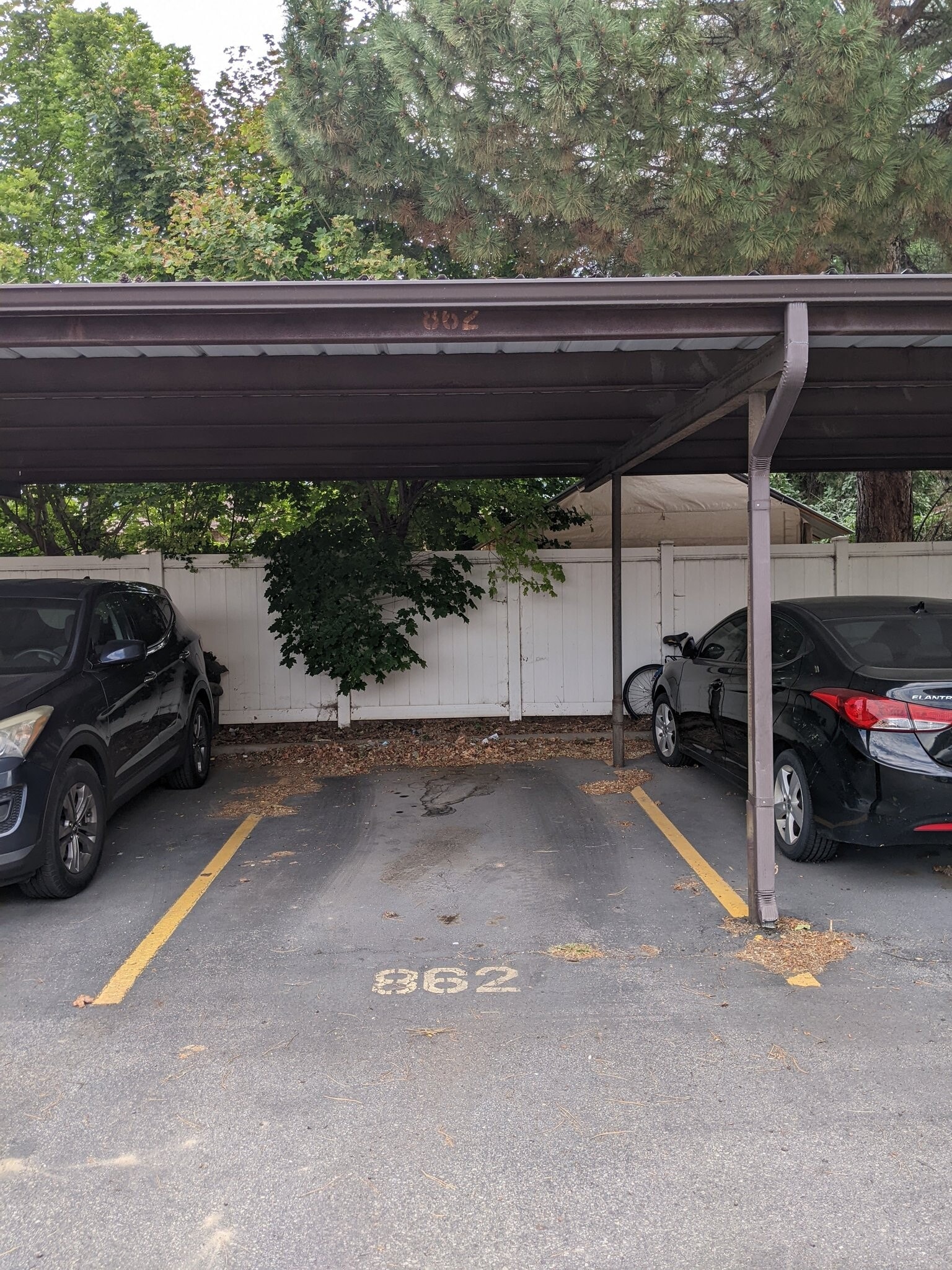 Building Photo - 862 E 575 N