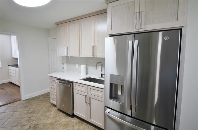 Building Photo - 1309 Cochise Dr