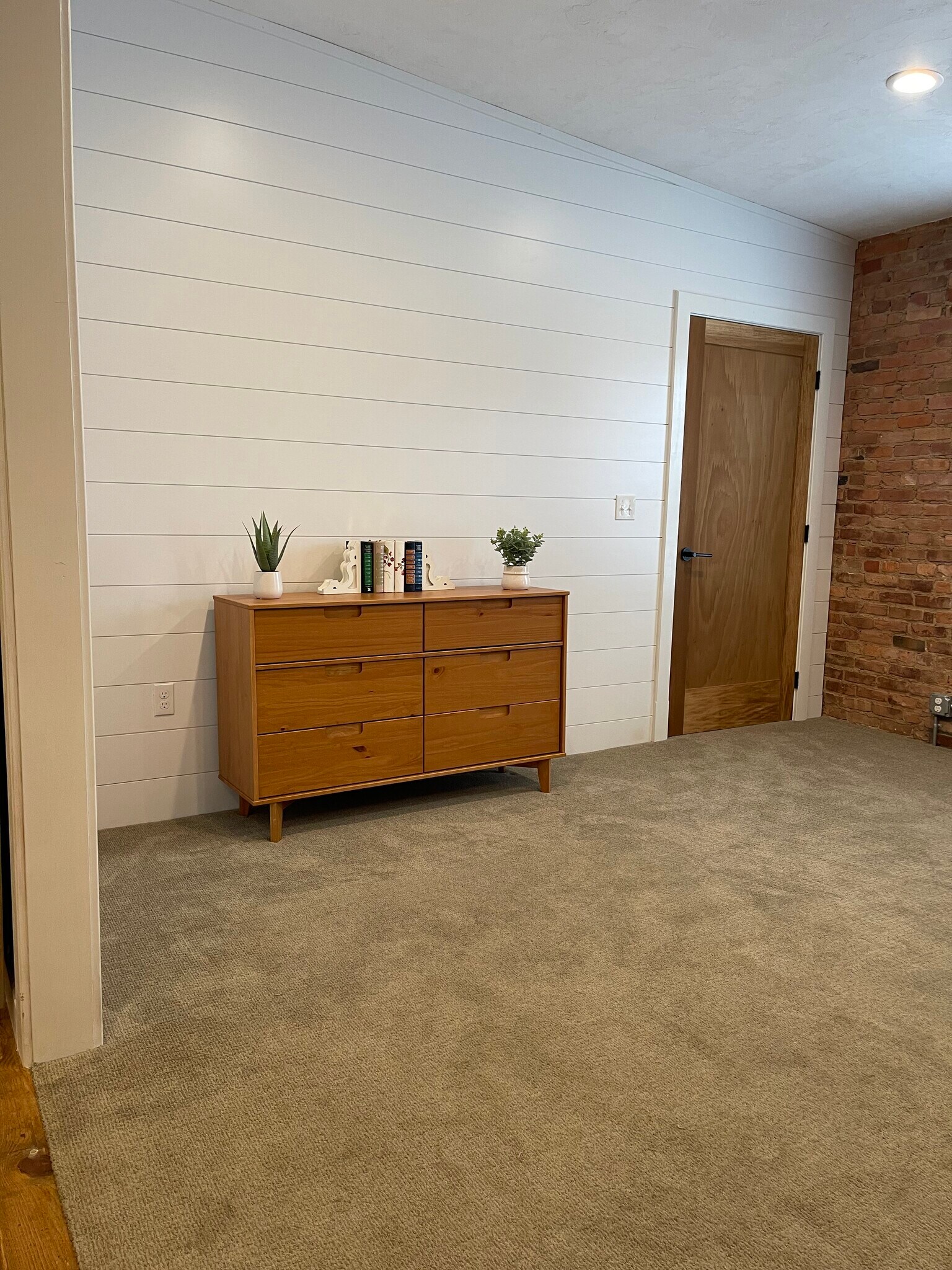 Closet and dresser - 106 W Michigan Ave