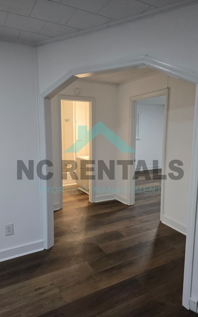 Building Photo - 162 Trivette Rd