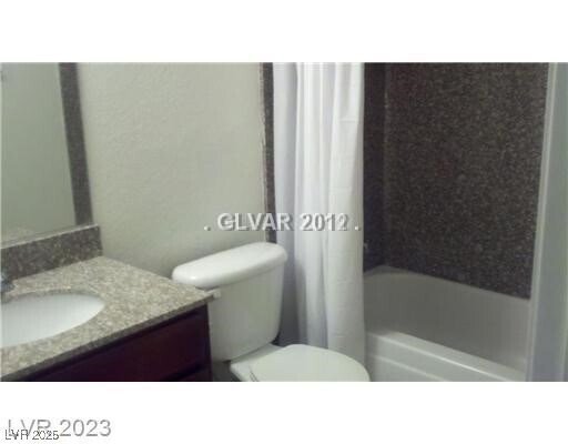 Building Photo - 2606 S Durango Dr