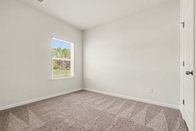 Building Photo - 1715 Troon Dr