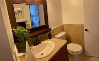 Building Photo - 2030 S Ocean Dr