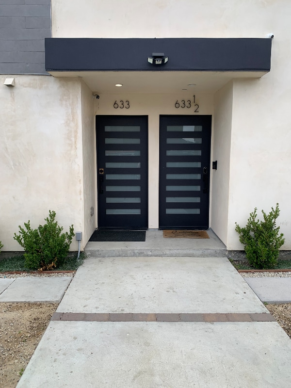 Building Photo - 633.5 Normandie Ave