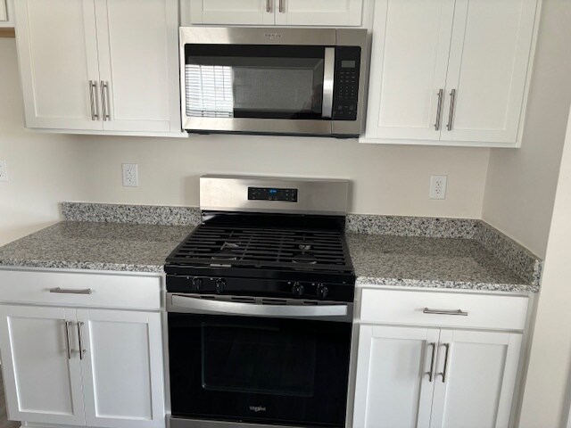 Building Photo - 395 David Hl Dr