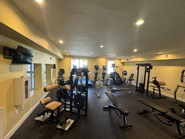 Building Photo - 8539 Gate Pkwy W