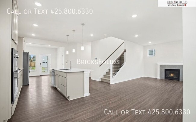 Building Photo - 5115 86th Ave NE