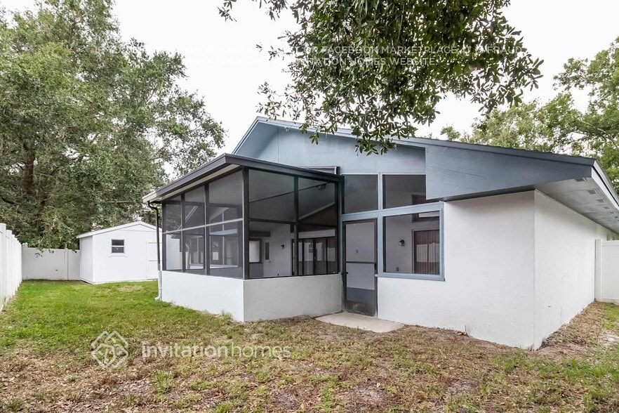 Building Photo - 633 Cheoy Lee Cir