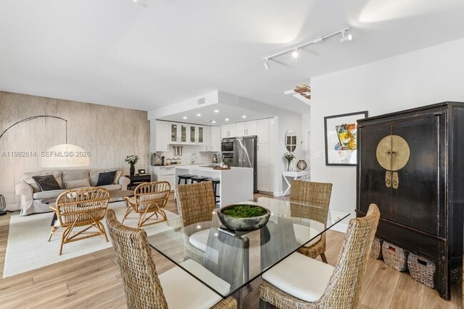 Building Photo - 2400 Brickell Ave