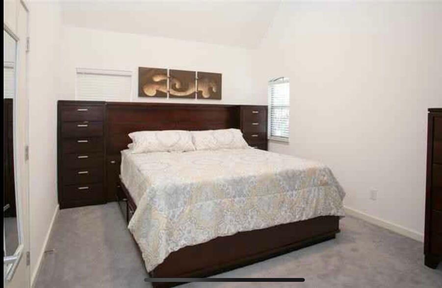 Building Photo - 6737 Firenze Ln