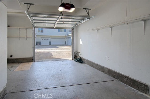 Building Photo - 3 Breakers Ln