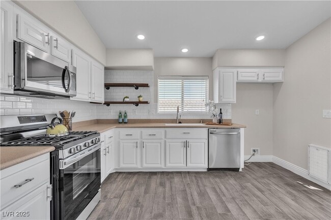 Building Photo - 7820 Milkweed Ct